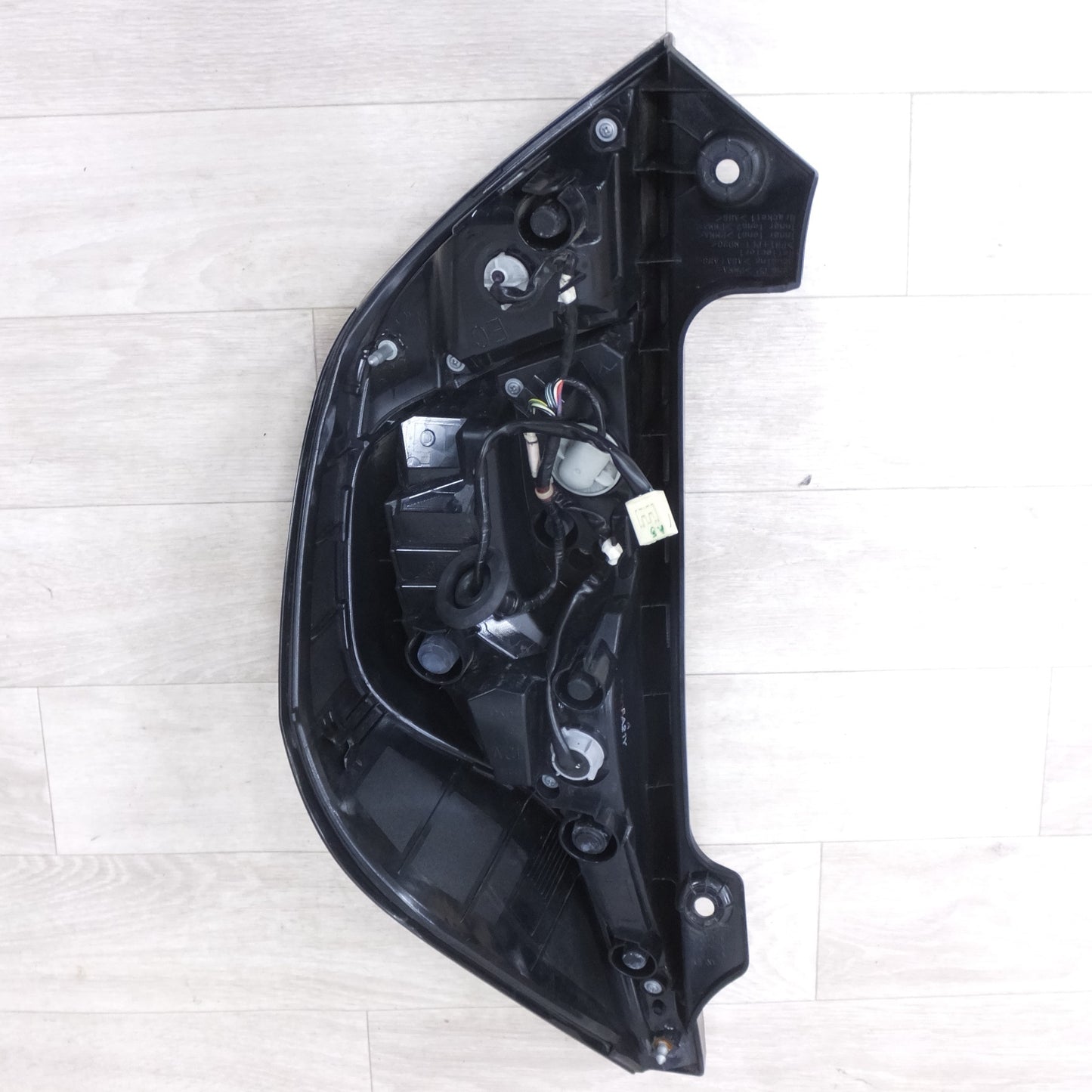 [送料無料] 美品◆トヨタ アクア NHP10 中期 純正 テール ライト ランプ 左 STANLEY 52-297◆