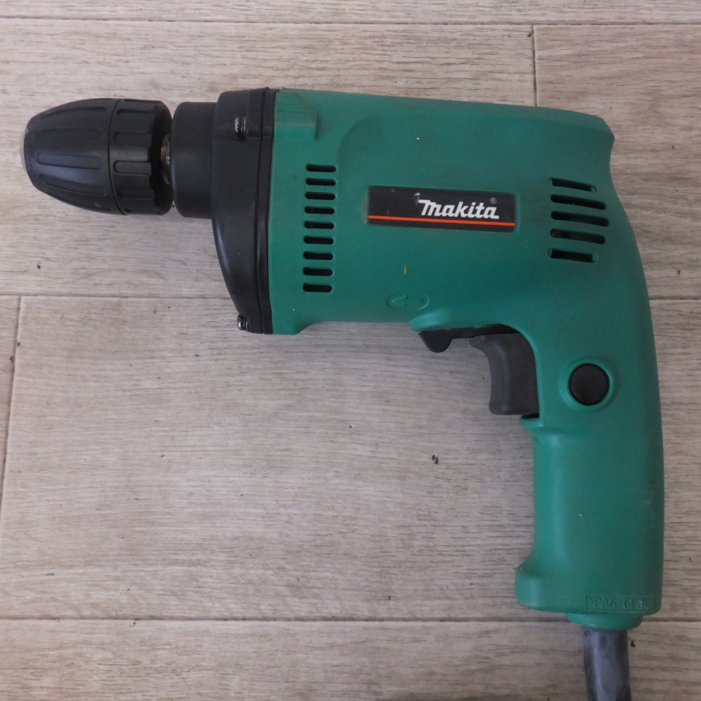 [送料無料] ★マキタ makita 10mm ドリル M609　100V 3.7A 50-60Hz 350W(1)★