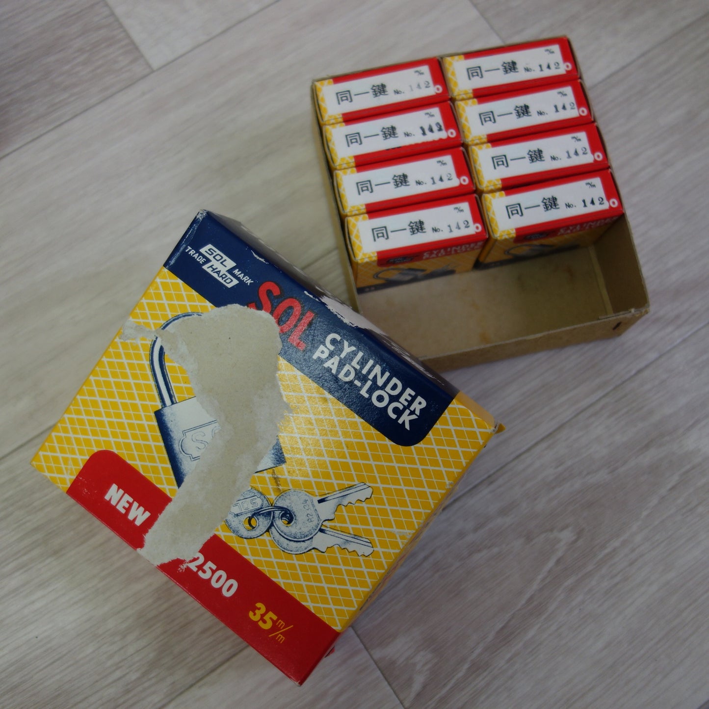 [送料無料] 未使用！まとめ売り☆SOL HARD シリンダー 南京錠 同一鍵 35mm No. 122 124 142 213 232 314 323 341 344 412 421 424等☆