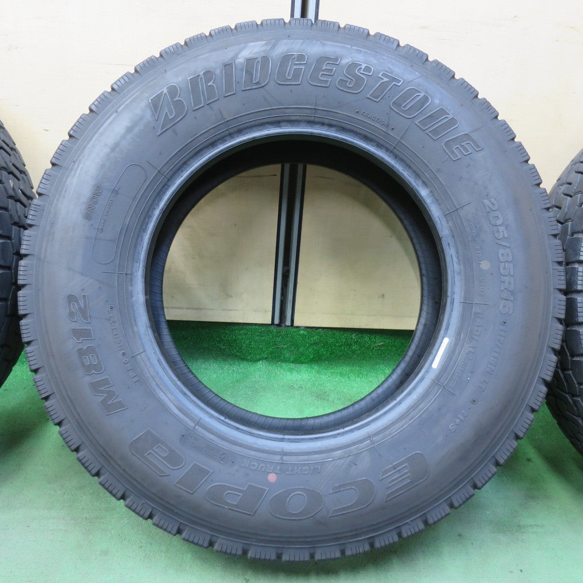 バリ溝！25年！9分！6本★トラック タイヤ 205/85R16 117/115N ブリヂストン エコピア M812 ミックス オールシーズン 16インチ★5102310イスタ