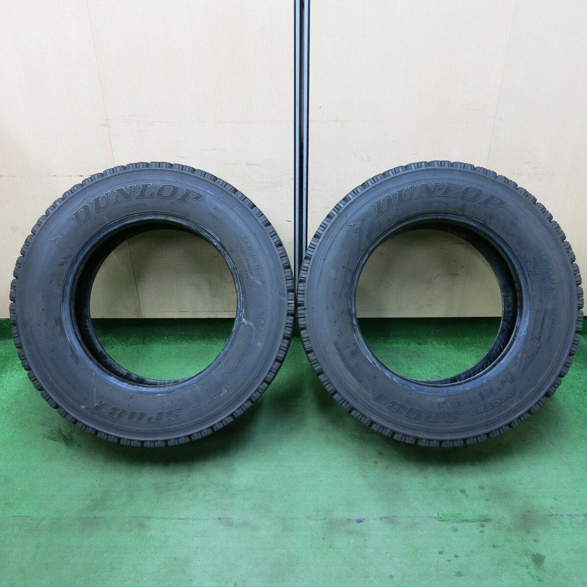 2本 23年★トラック タイヤ 245/70R19.5 136/134J スタッドレス ダンロップ デクテス SP081 DECTES 19.5インチ★5030302ナスタ