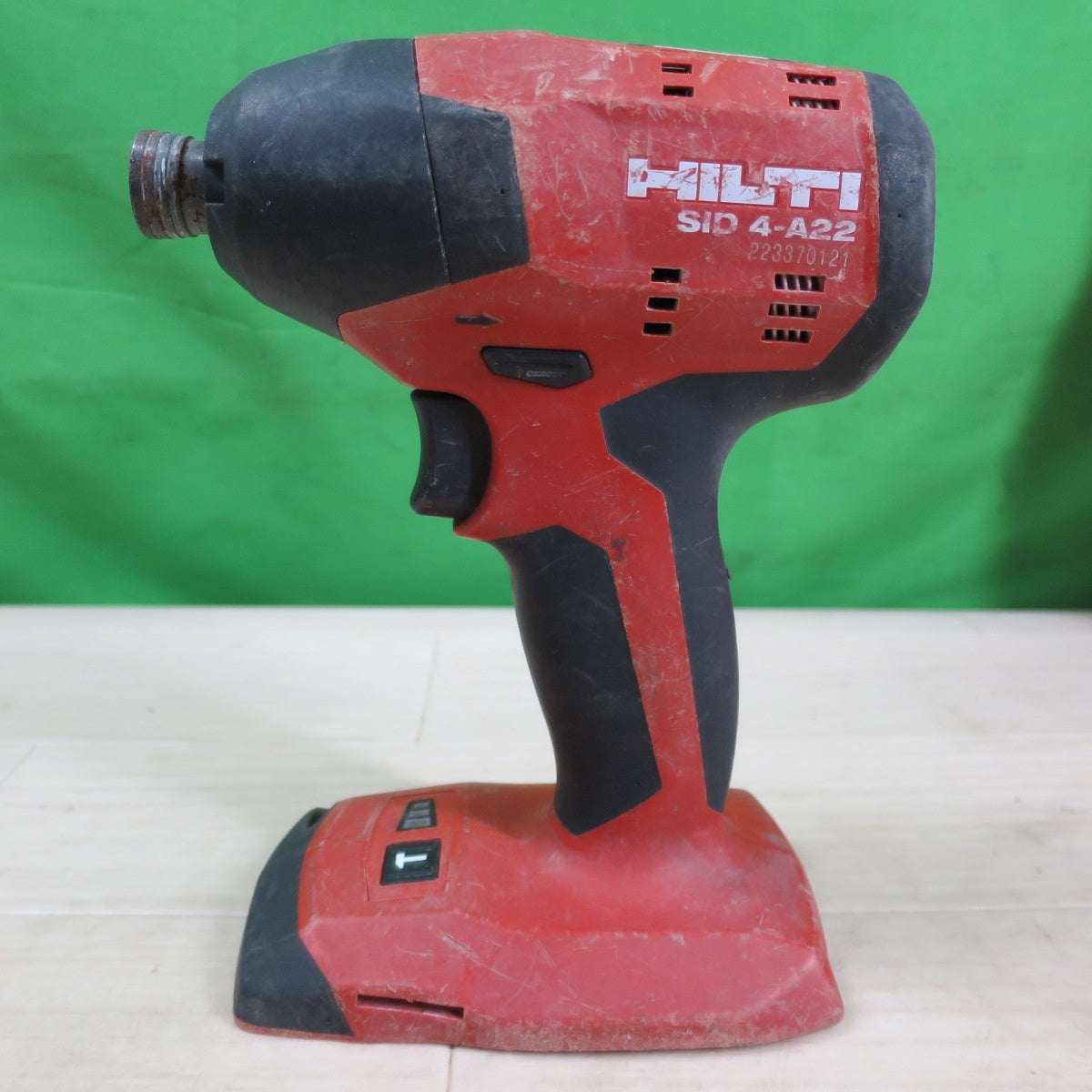 [送料無料] ☆HILTI ヒルティ インパクトドライバー SID 4-A22 電動 工具 充電式 DIY コードレス ジャンク③☆