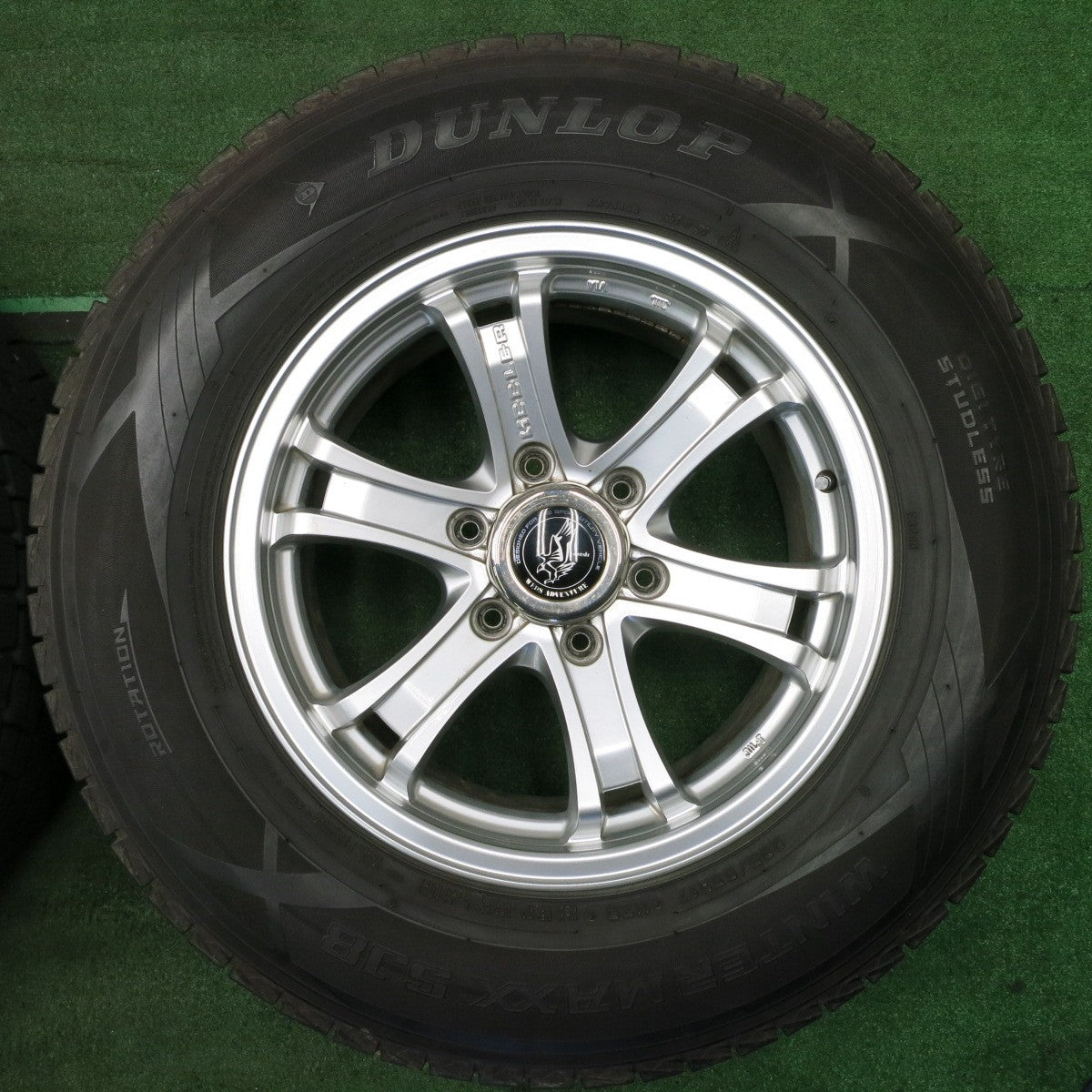*送料無料* バリ溝！キレイ！9.5分★スタッドレス KEELER 265/65R17 ダンロップ ウインターマックス SJ8 キーラー PCD139.7/6H★4031803NJス