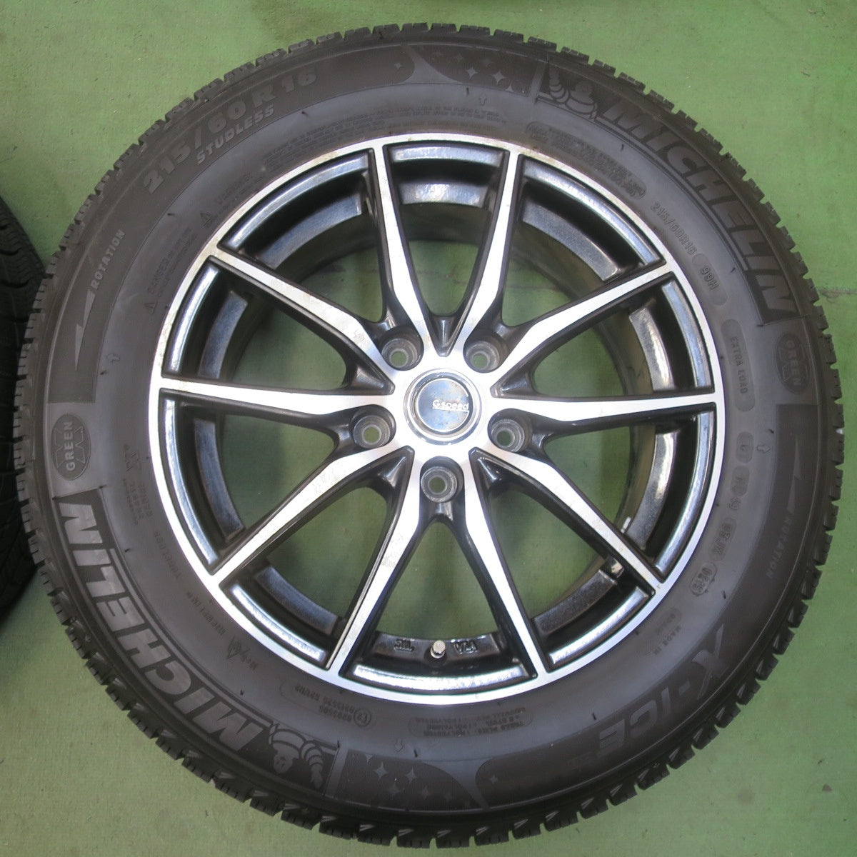 バリ溝！9.5分★スタッドレス 215/60R16 ミシュラン X-ICE XI3 G.speed Gスピード 16インチ PCD114.3/5H★6060605イス