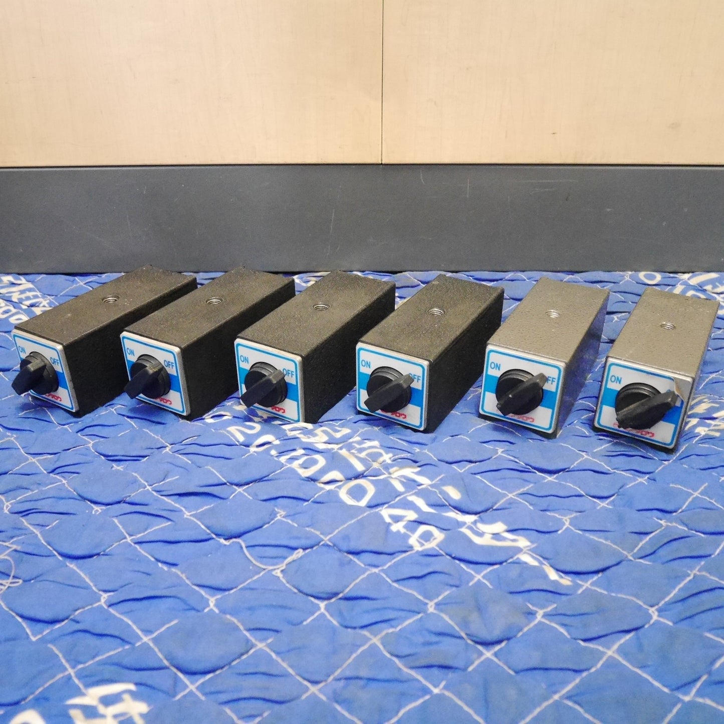 [送料無料] 6個まとめ売り☆モノタロウ マグネットホルダ台  MB-PG マグネットブロック ベース☆