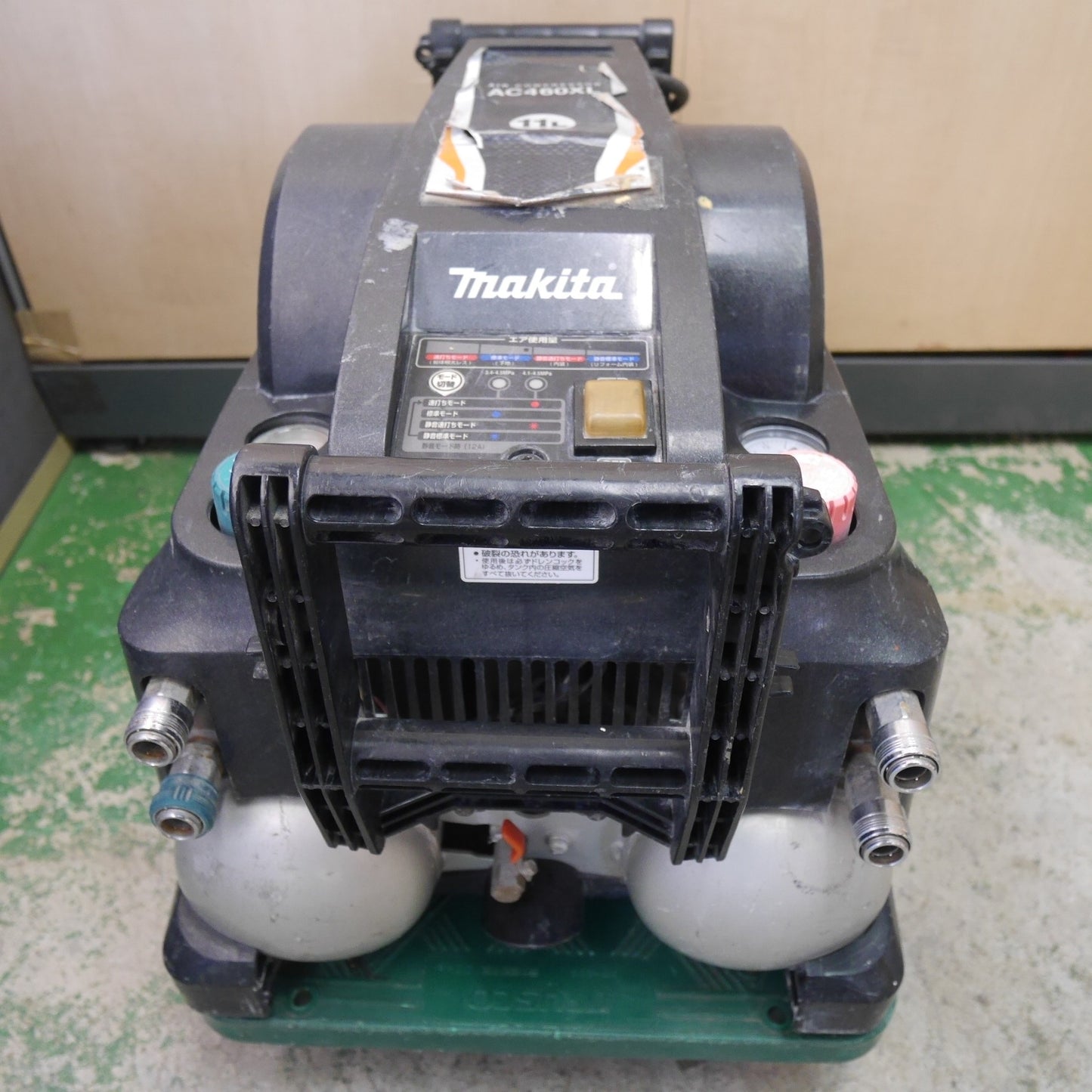 ☆マキタ エア コンプレッサー AC460XL 11L 高圧用 一般用 エアー ツール 工具 makita 100V 現状品☆ [送料無料]