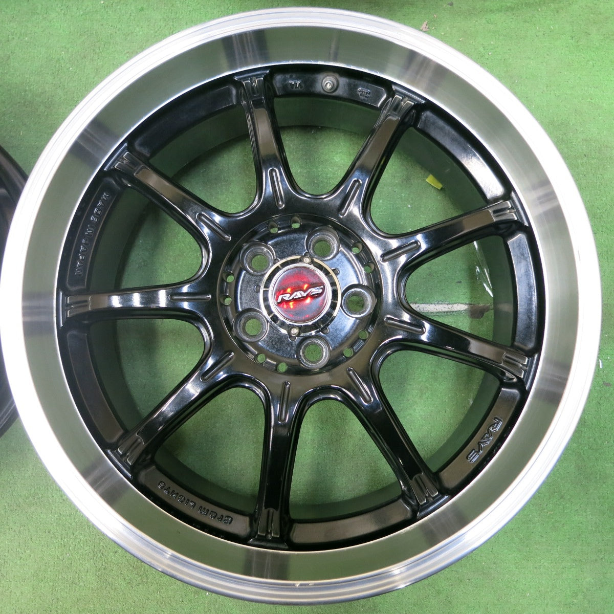 [送料無料] 4本価格★RAYS GRAM LIGHTS 57GAINER 18インチ ホイール レイズ グラムライツ 18×7.5J PCD100/5H★4110802SYホ