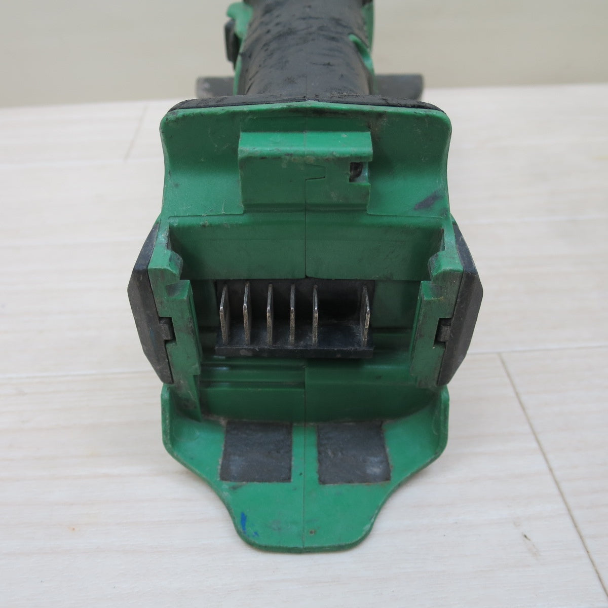 ☆日立 125mm コードレス ディスクグラインダ G18DBVL 電動 工具 研摩 研磨 機 充電式 バッテリー BSL1860 HITACHI 18V☆