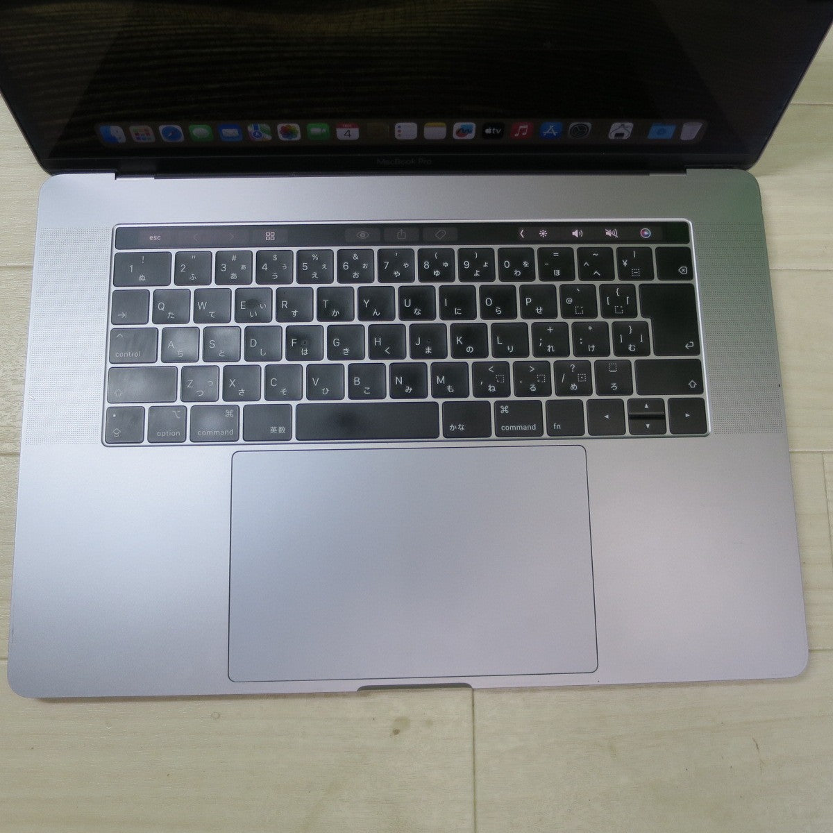 [送料無料] ☆Apple mac book Pro A1990 15-inch, 2019 Core i7 16GB 256GB ノート PC パソコン アップル マックブック プロ☆