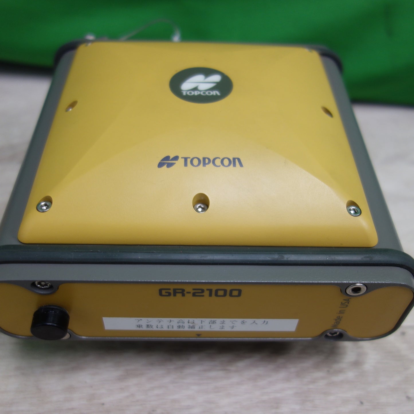 [送料無料] セット売り☆TOPCON トプコン GNSS受信機 GR-2100 FC-200 データコレクタ 測量機 収納ケース 付き☆