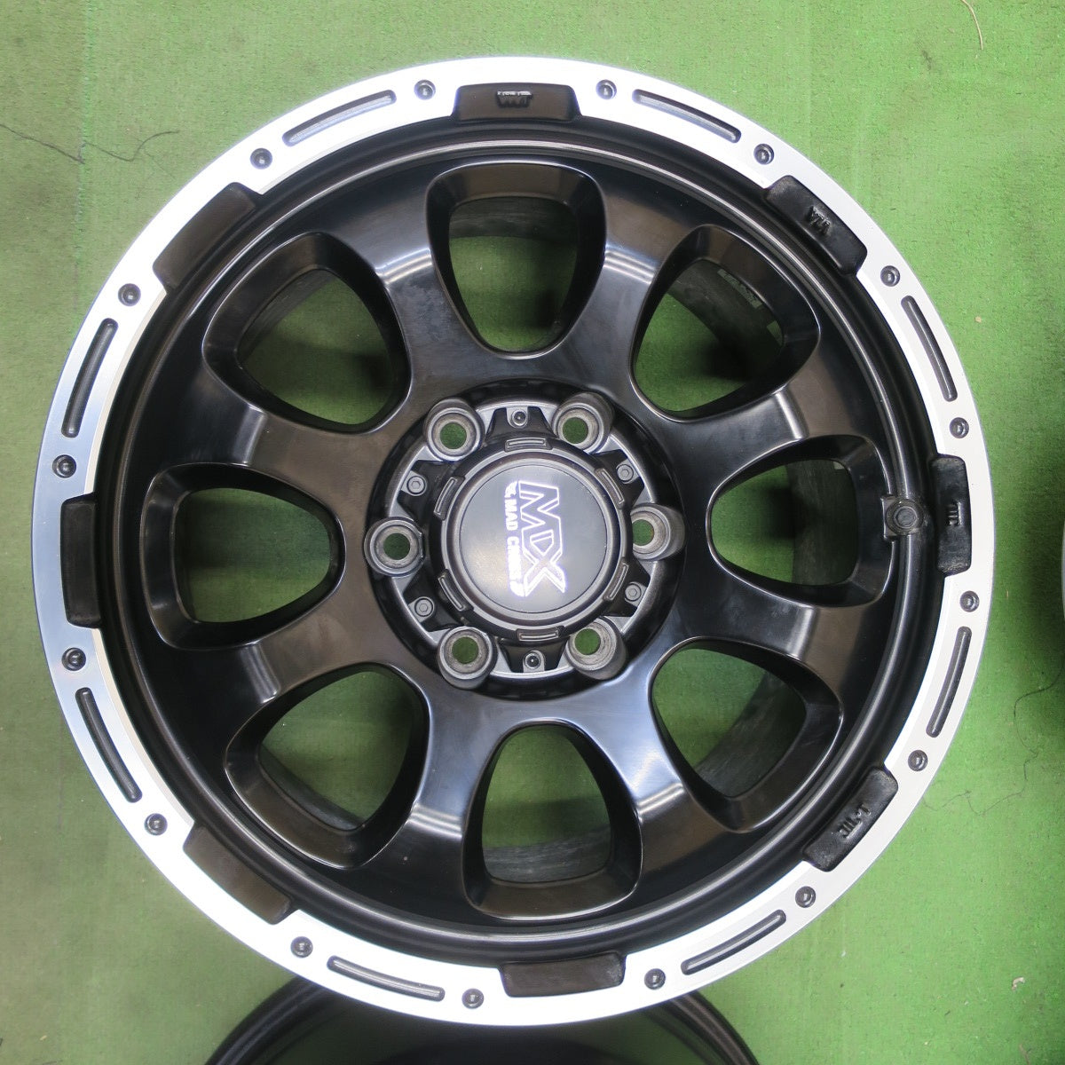 4本価格◎MX MAD CROSS 17インチ ホイール マッドクロス 17×8J PCD139.7/6H◎6081201NGホ