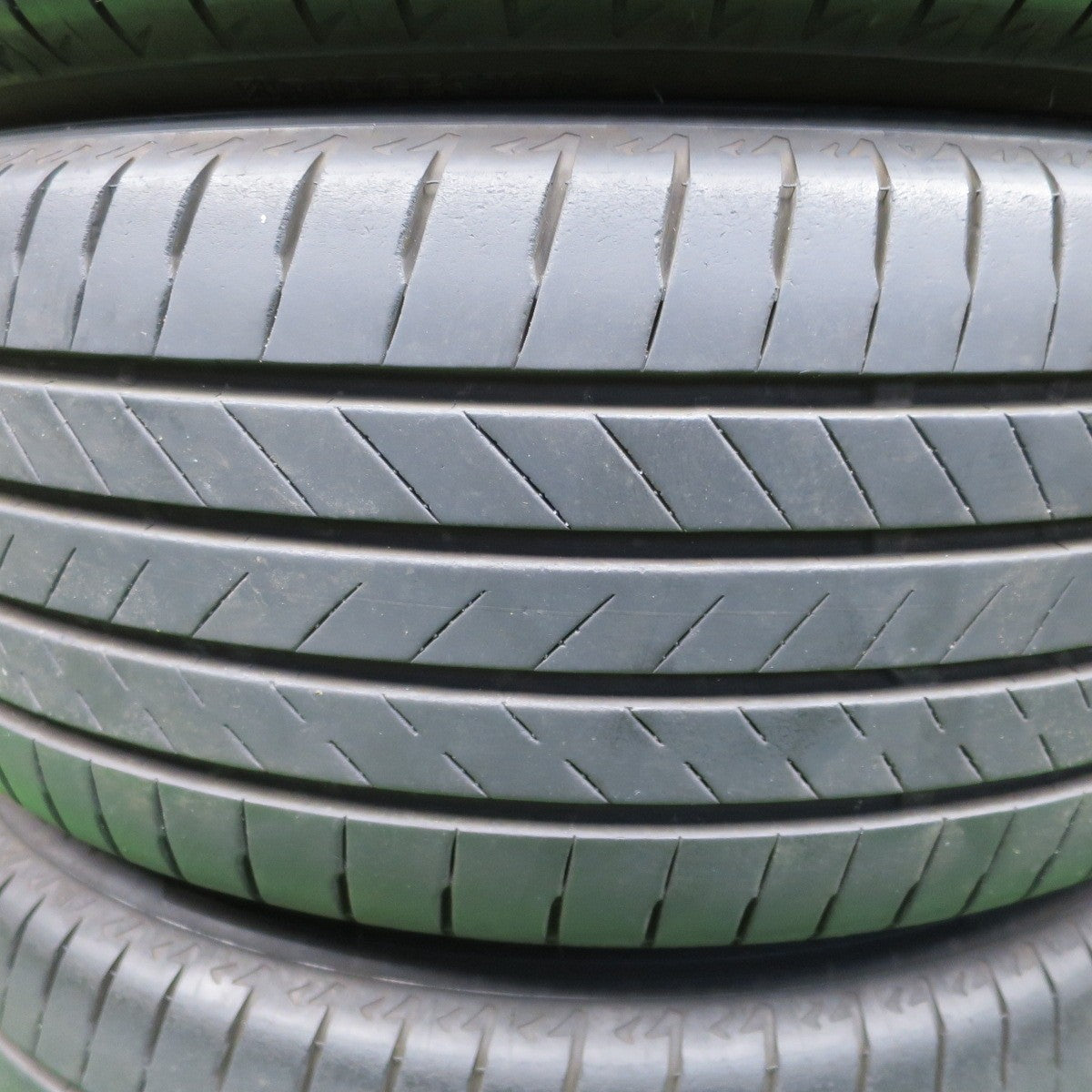 バリ溝！23年！9.5分★225/50R18 ブリヂストン アレンザ 001 RFT ランフラット タイヤ ALENZA 18インチ スカイライン BMW 等★6012102NKノタ