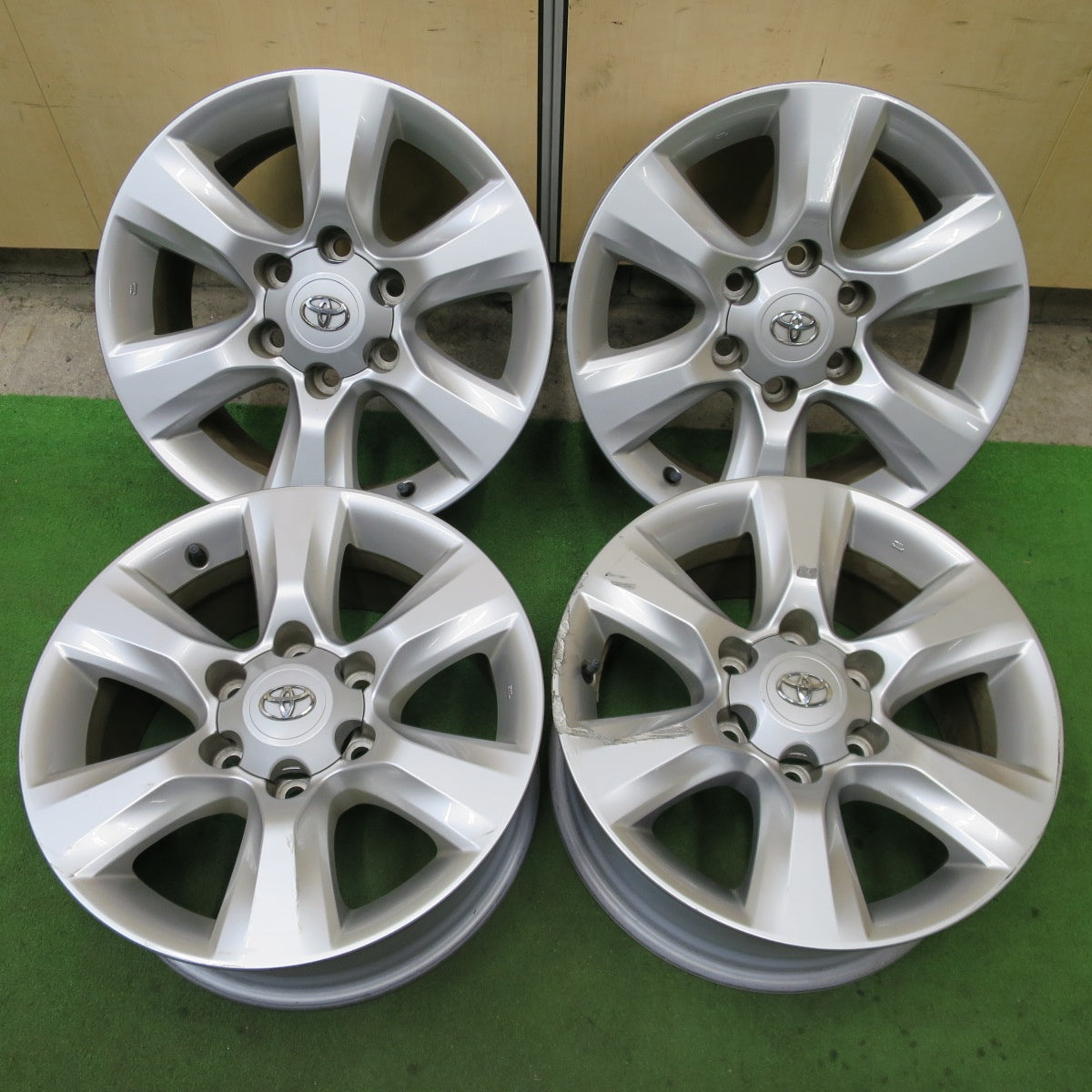 4本価格★トヨタ 150系 ランクル プラド 純正 ホイール 17インチ 17×7.5J PCD139.7/6H★6030301NGホ
