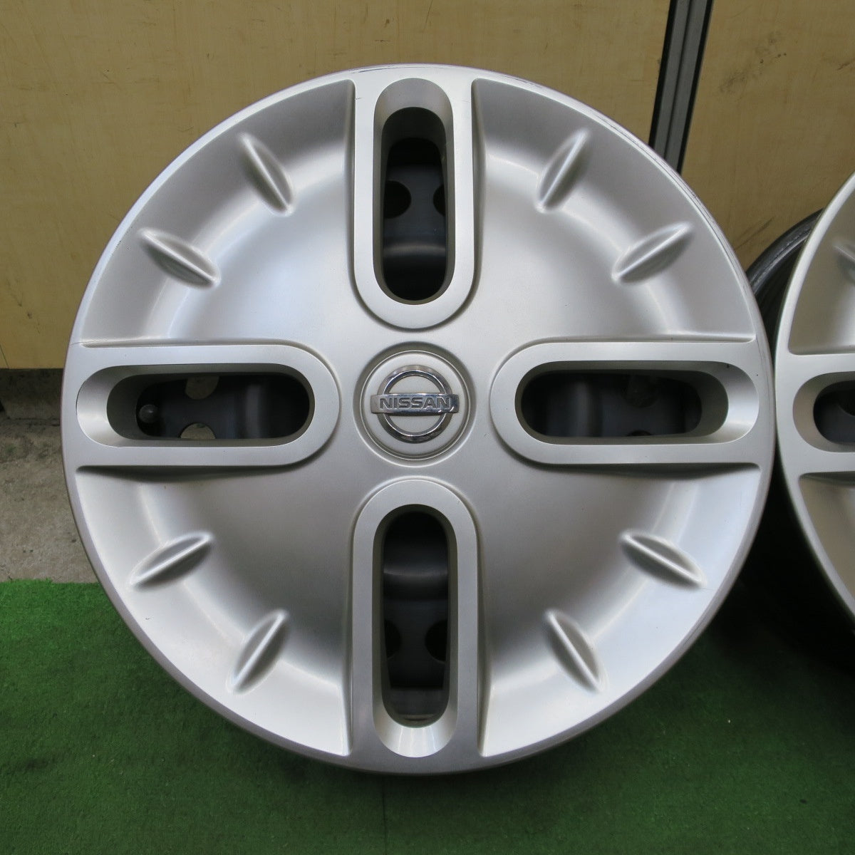 キレイ★日産 Z12 キューブ 純正 スチール ホイール 15インチ 15×5.5JJ PCD100/4H★6061301NGホ