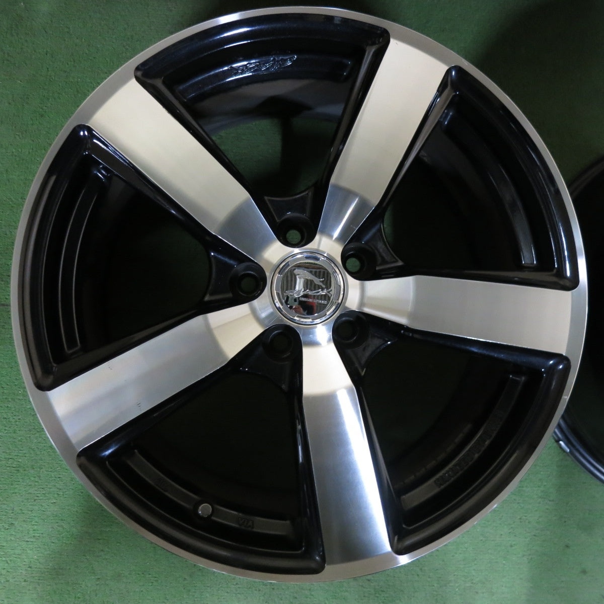 [送料無料] 4本価格★XV フォレスター 等 SMACK ENKEI スマック エンケイ ホイール 17インチ 17×7J PCD100/5H★5031203SYホ