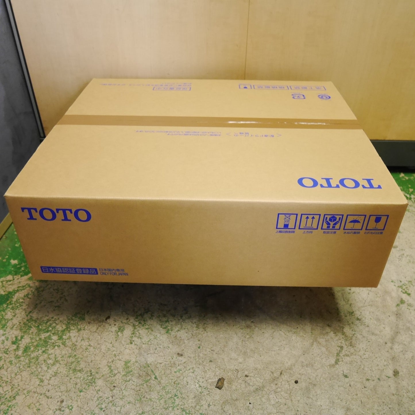 [送料無料] 未使用☆TOTO ウォシュレット SS1 TCF6624 #NW1 シート タイプ 温水 洗浄 便座 ホワイト トートー トイレ①☆