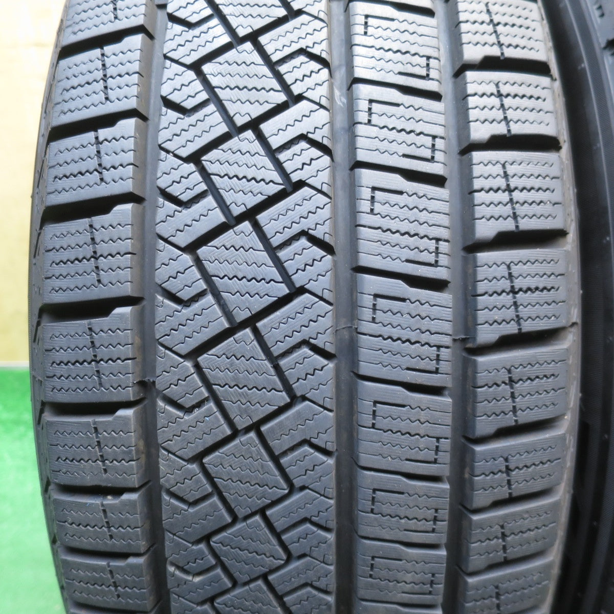 バリ溝！24年！9.5分以上◎スタッドレス 215/65R16 ピレリ アイスゼロ アシンメトリコ D.O.S. GaviaLⅡ DOS 16インチ PCD114.3/5H◎6100901NJス