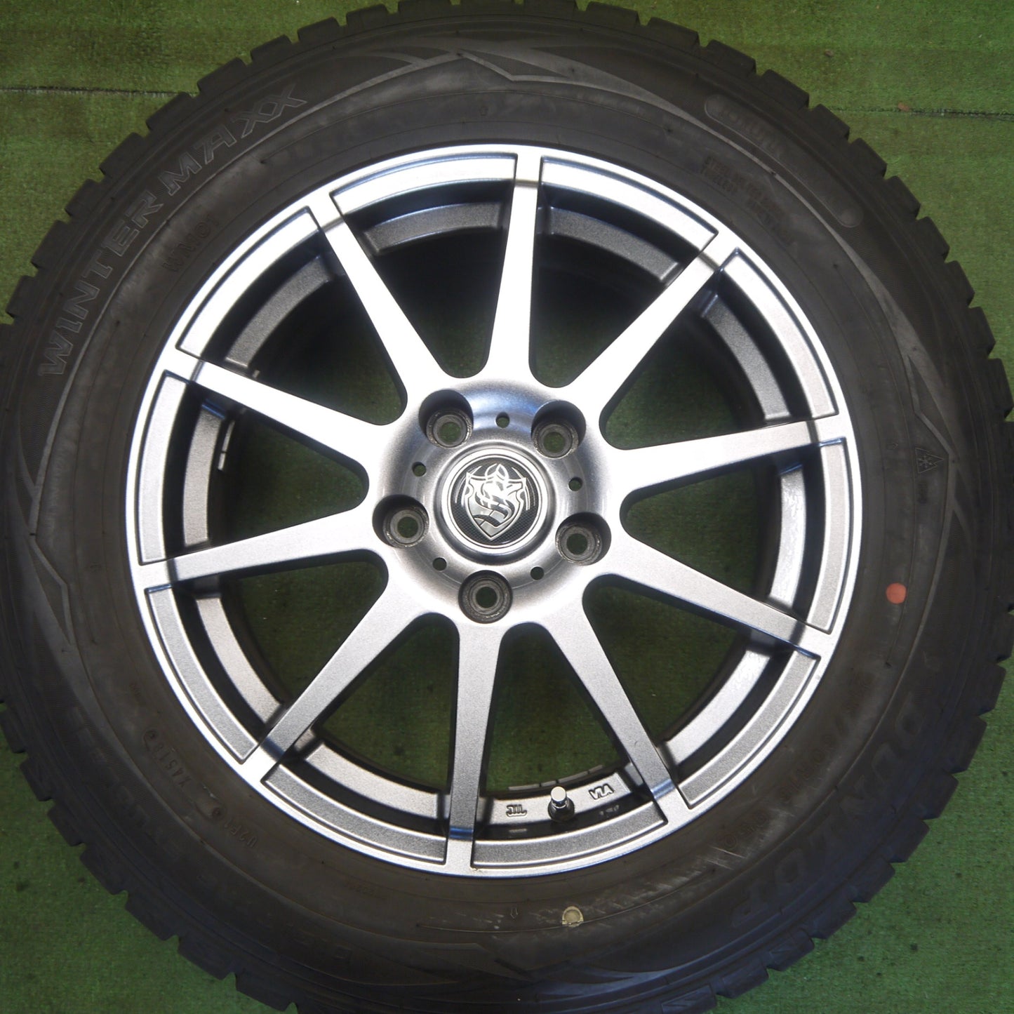 バリ溝！キレイ！9分★スタッドレス 215/60R16 ダンロップ ウインターマックス WM01 社外 アルミ 16インチ PCD114.3/5H★6060106Hス