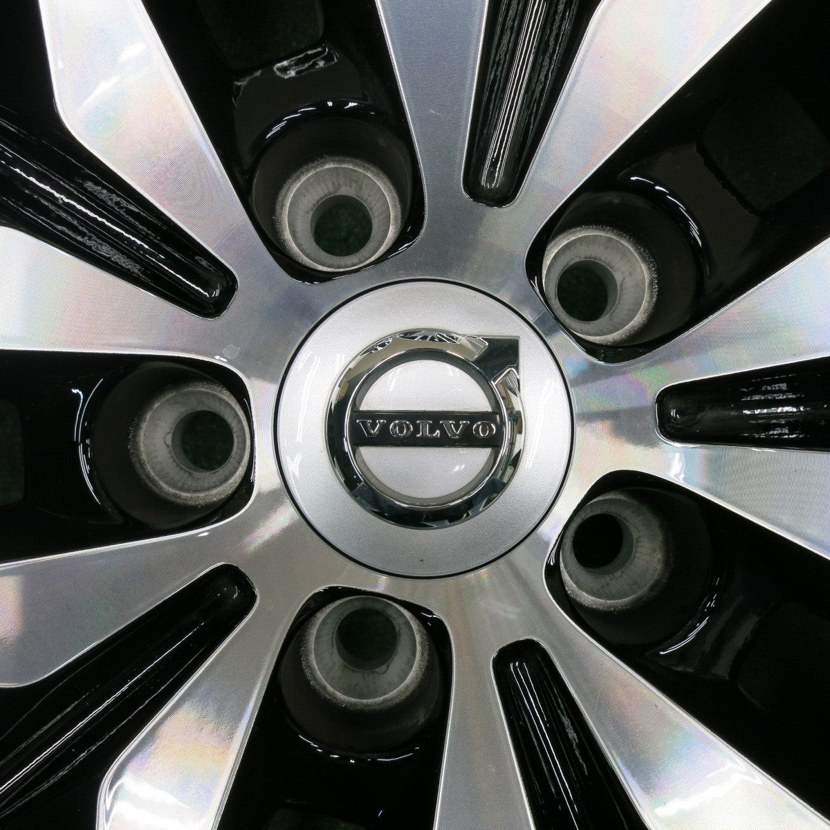 [送料無料] キレイ★ボルボ XC90 純正 ホイール 19インチ 19×8.0J PCD108/5H★4101101NJホ