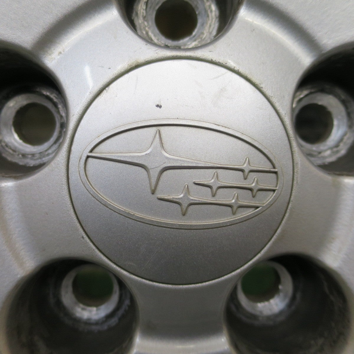 4本価格★スバル BR レガシィ アウトバック 純正 ホイール 17インチ 17×7J PCD100/5H★6031101NGホ