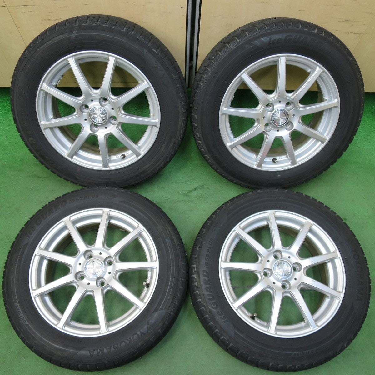 4本価格★スタッドレス 175/65R15 ヨコハマ アイスガード iG50 プラス ravrion ラブリオン 15インチ PCD100/4H★5021101イス