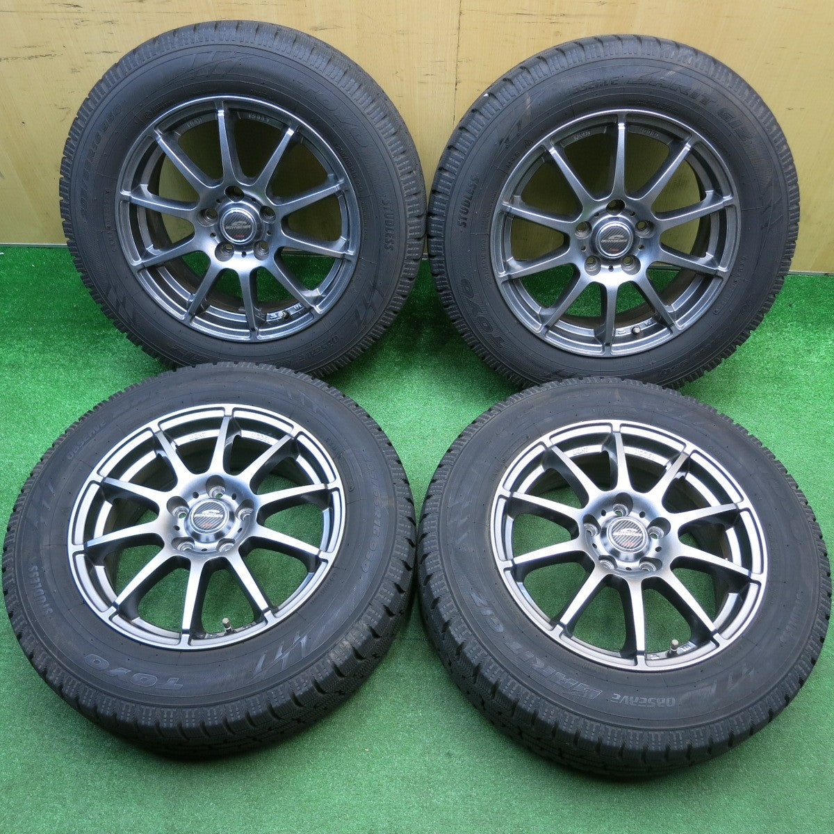 バリ溝！キレイ！9.5分★スタッドレス 205/65R16 トーヨー オブザーブ ガリット GIZ SCHNEIDER シュナイダー 16インチ PCD114.3/5H★5113017HAス