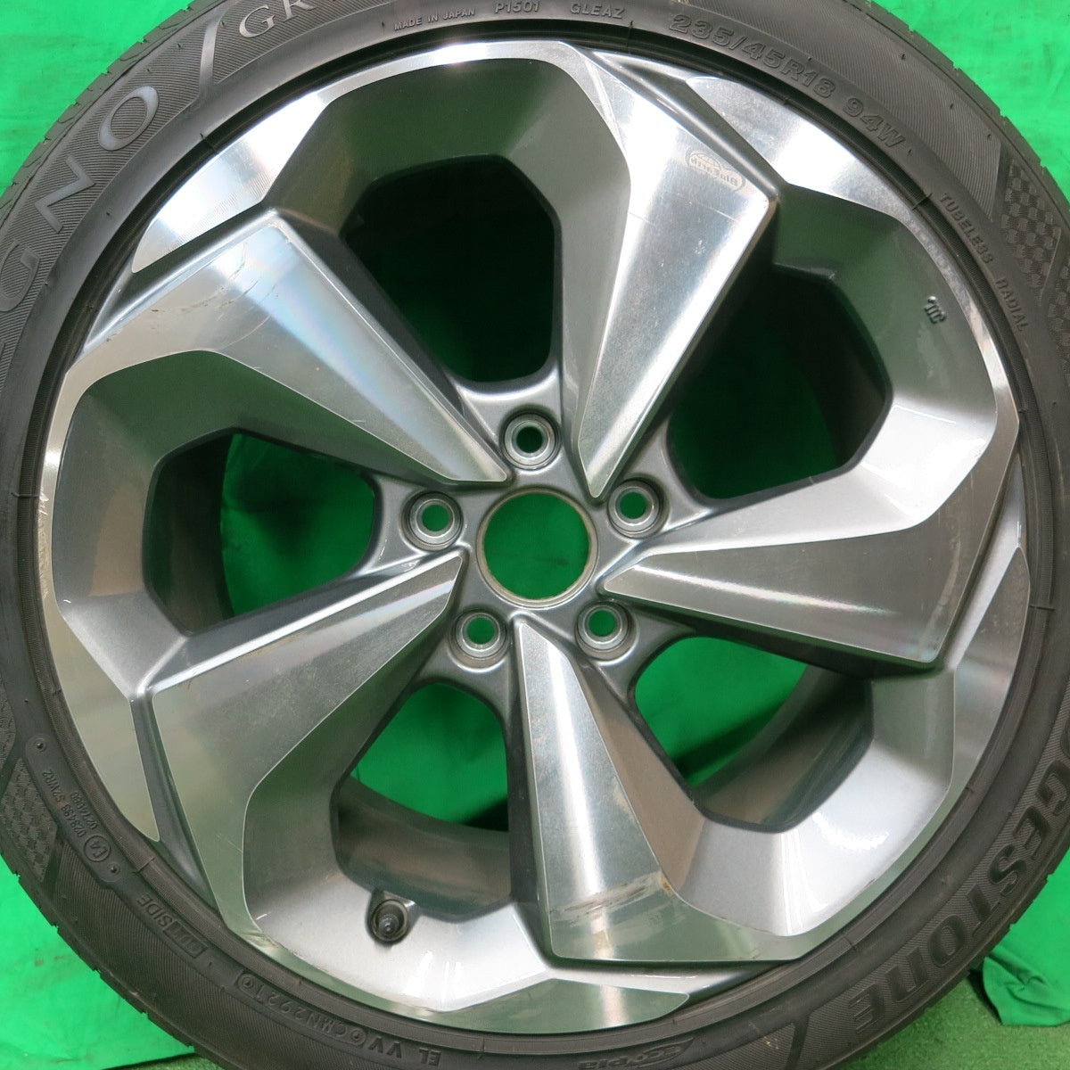 値下げ アコードCV3 235/45R18ホイールセットREGNO (残5ミリ) 送料無料* バリ溝！21年！9分☆ホンダ アコード CV3 純正 235/45R18