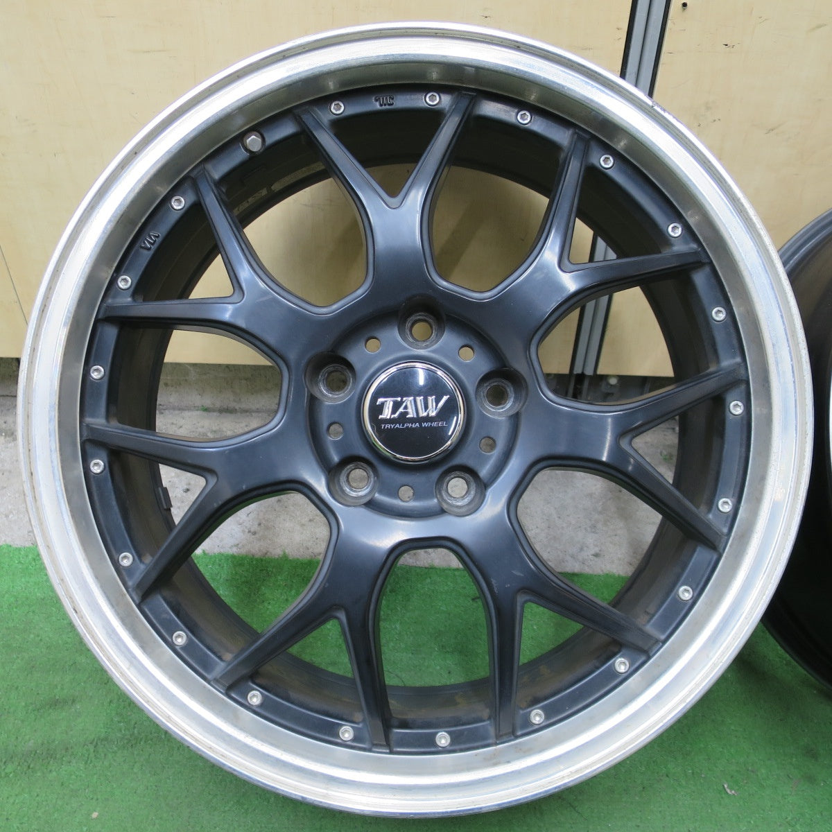 4本価格★TAW TRYALPHA WHEEL 18インチ ホイール トライアルファ 18×7J PCD114.3/5H★6071001NGホ