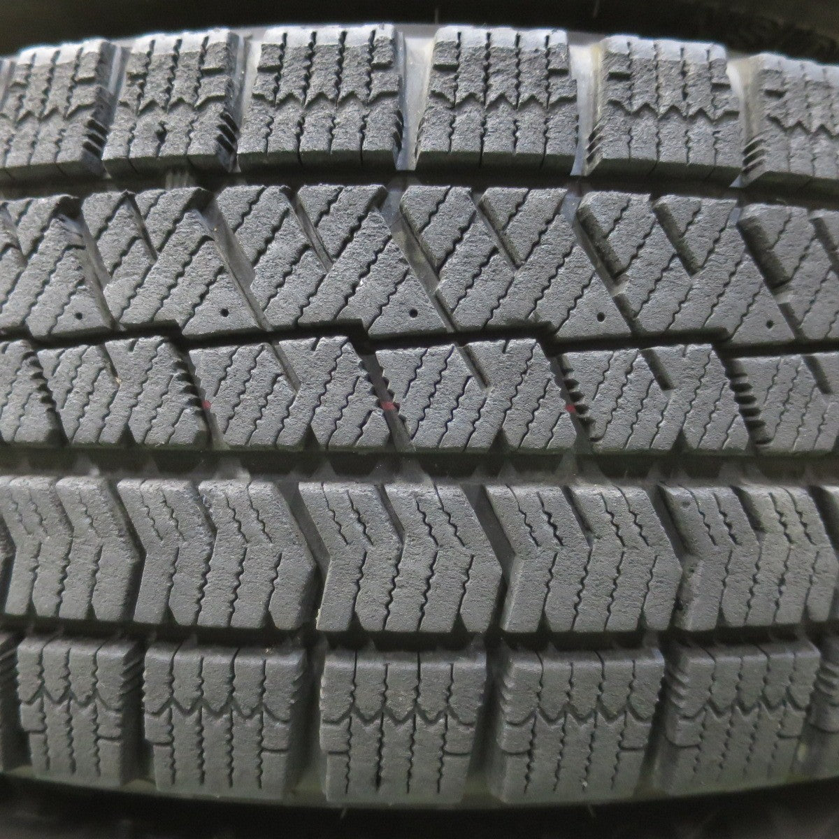バリ溝！22年！9分★スタッドレス 175/70R14 ブリヂストン ブリザック VRX2 JENEIGE 社外 アルミ 14インチ PCD100/4H★6033108イス