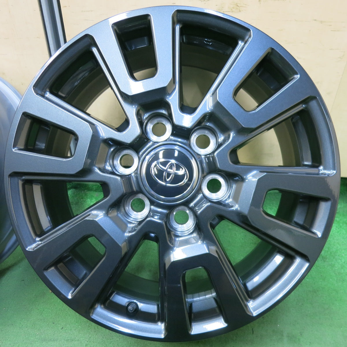 新車外し★トヨタ ランクル 250 VX 純正 ホイール 18インチ 18×7.5J PCD139.7/6H★5062402SYホ