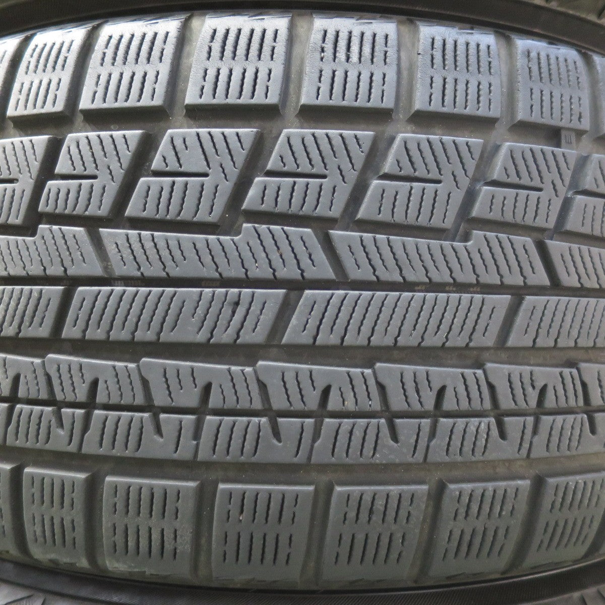 キレイ★トヨタ 70系 カムリ 純正 235/45R18 スタッドレス ヨコハマ アイスガード iG60 18インチ PCD114.3/5H★6052909イス