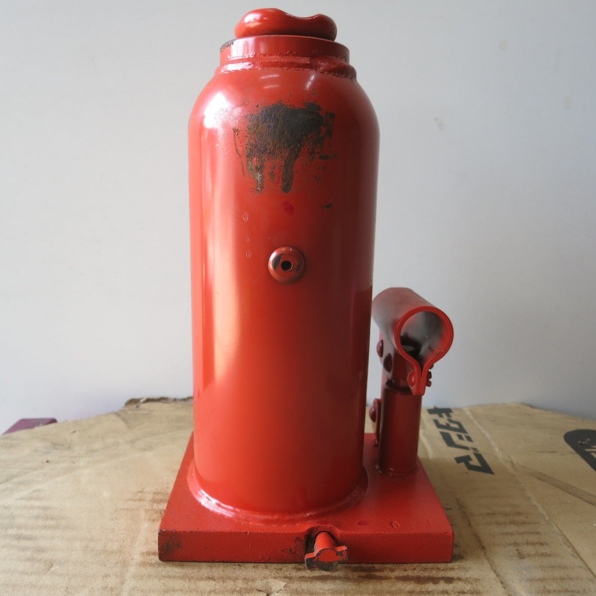 [送料無料] ◆マサダ 油圧 ジャッキ HP-10 工具 10TON 10ton 10トン 10000kg 油圧式 オイル だるま ダルマ 車載 自動車 点検 整備◆