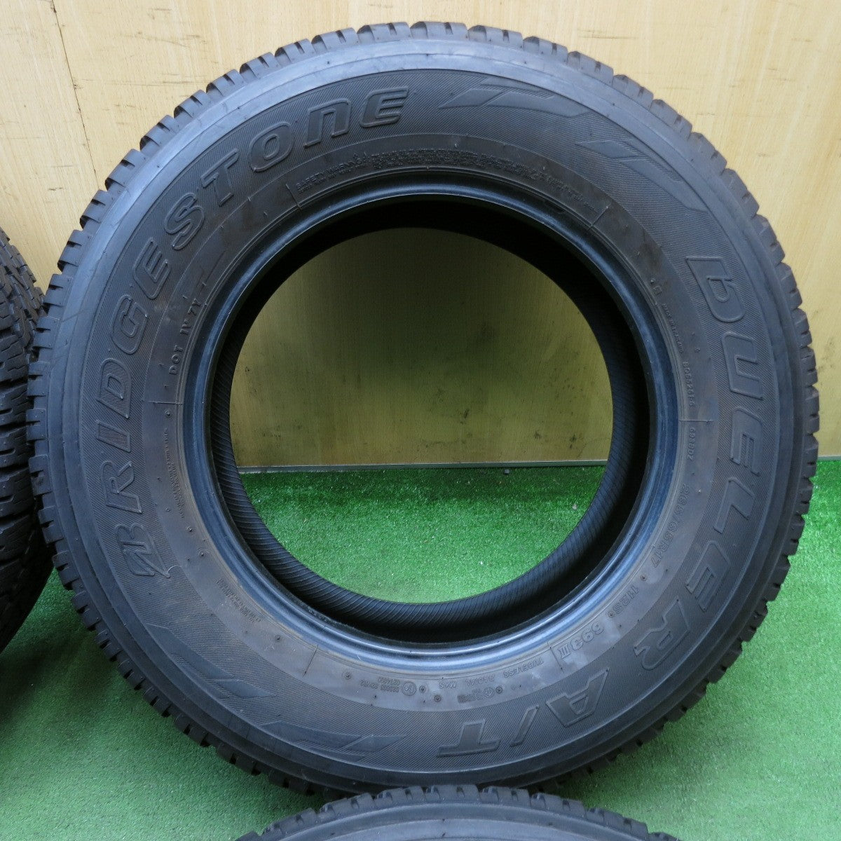 バリ溝！9.5分◎265/65R17 ブリヂストン デューラー A/T 693Ⅲ タイヤ 17インチ ランクル プラド ハイラックス 等◎6092302KKノタ
