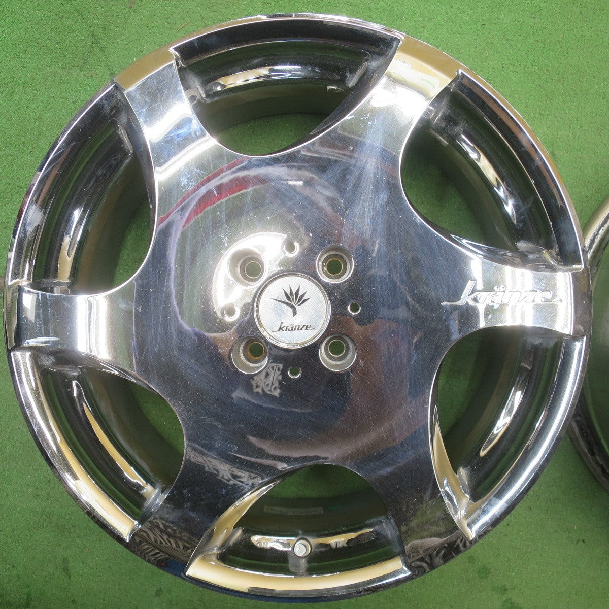 4本価格★kranze クレンツェ バズレイア weds 17インチ ホイール ウェッズ 17×6.5J PCD100/4H★6050401NJホ