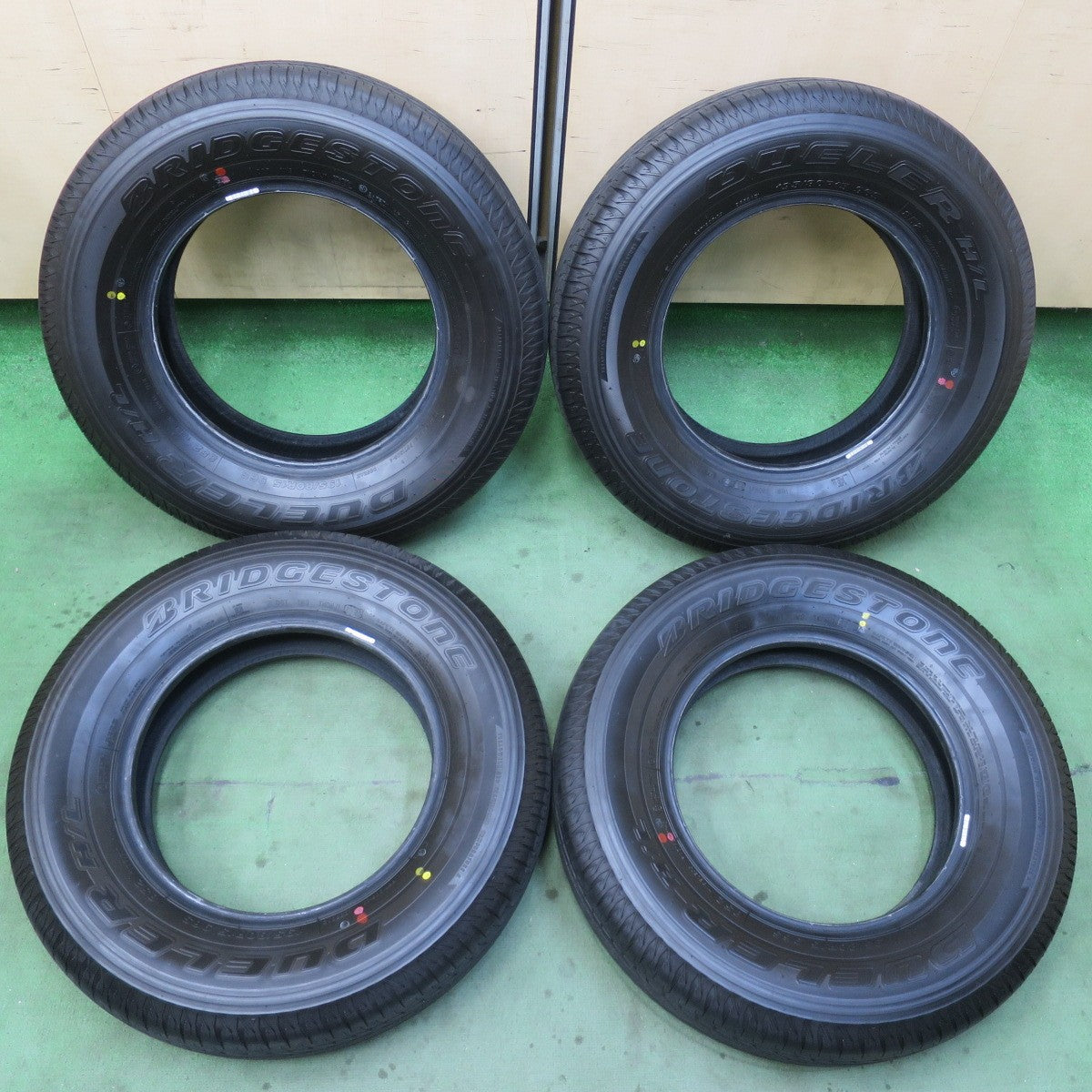 新車外し！25年★195/80R15 ブリヂストン デューラー H/L 852 タイヤ 15インチ ジムニーシエラ ジムニーノマド 等★6021001イノタ