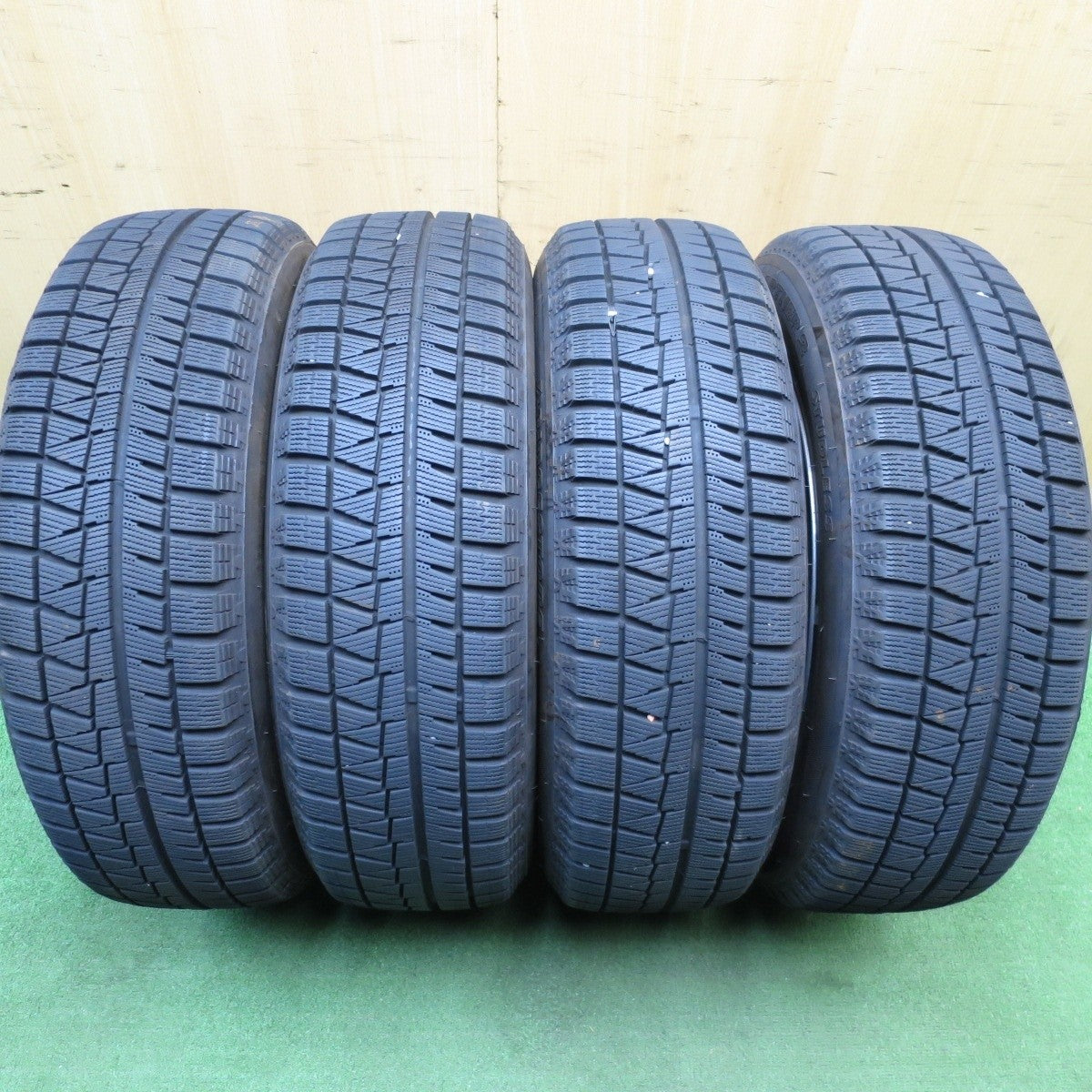 バリ溝！22年！キレイ！9分★ホンダ フィット 純正 スチール 185/65R15 スタッドレス ブリヂストン アイスパートナー2 15インチ PCD100/4H★5030701Hス