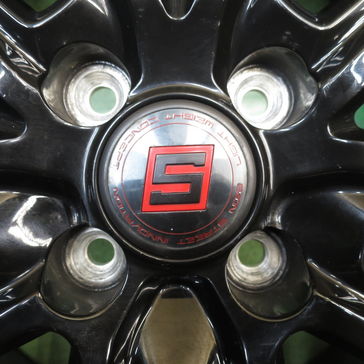 バリ溝！キレイ！8.5分◎スタッドレス 195/65R16 グッドイヤー アイスナビ6 SEIN ザイン 16インチ PCD100/4H◎6100902NJス