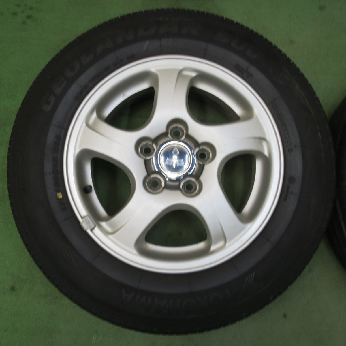 ほぼ未使用★三菱 パジェロ ミニ 純正 175/80R15 ヨコハマ ジオランダー SUV 15インチ PCD114.3/5H★6022809イノ