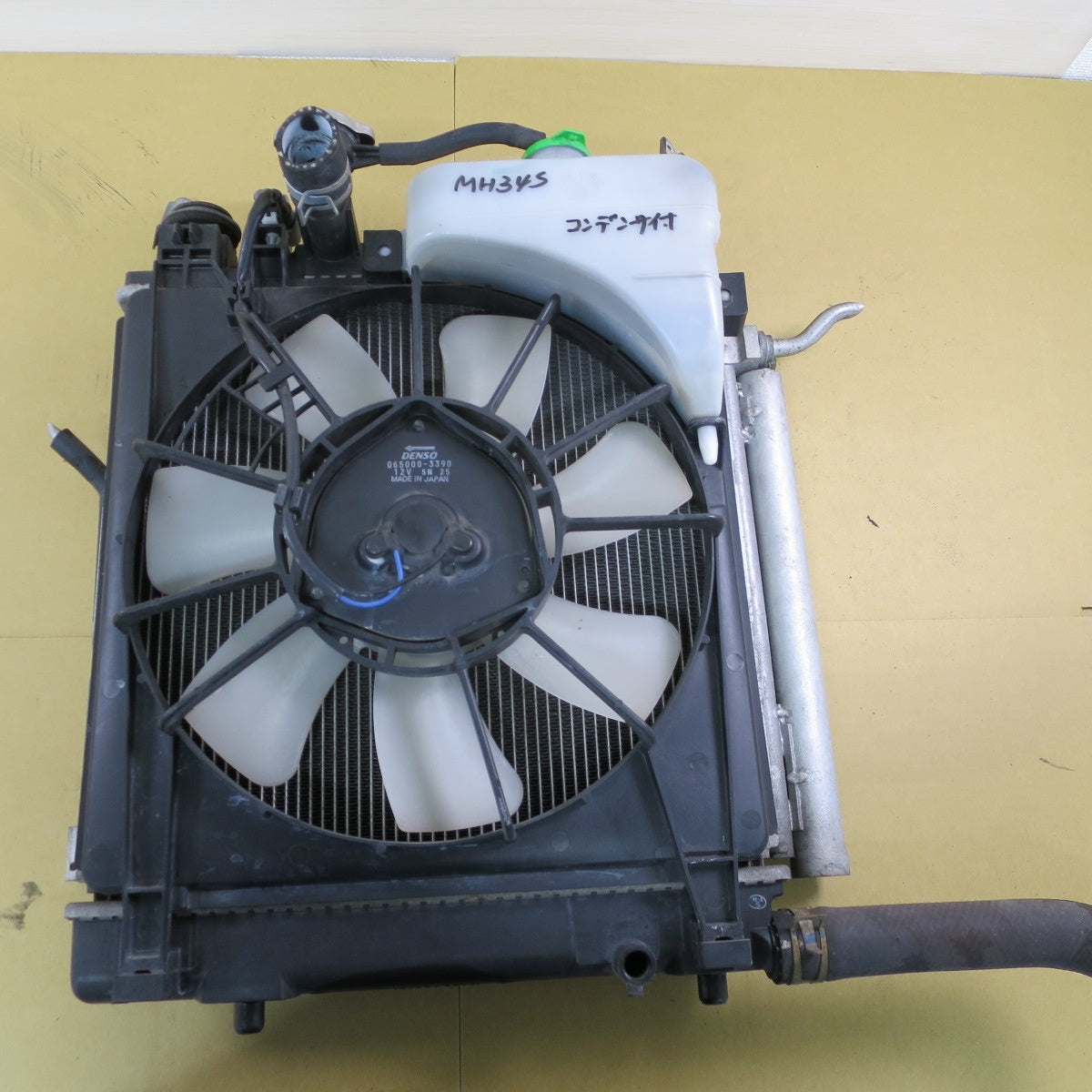 ♪スズキ MH34S ワゴンR 純正 DENSO ラジエーター N-09 88kPa 222000-7211 電動 ファン 065000-3390 デンソー カー パーツ♪ [送料無料]