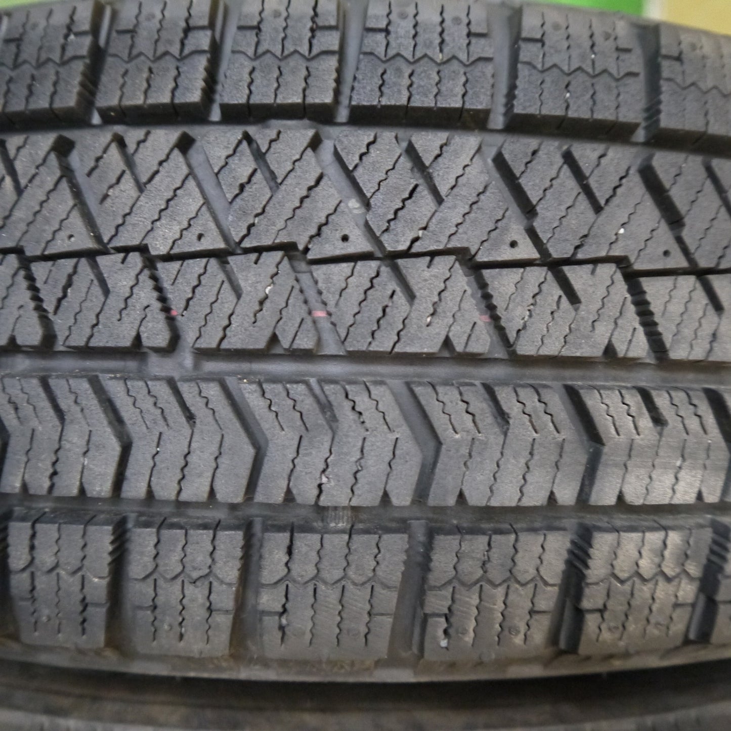 バリ溝！21年！キレイ！8.5分★ダイハツ タント 純正 155/65R14 スタッドレス ブリヂストン ブリザック VRX2 14インチ PCD100/4H★5080506Hス