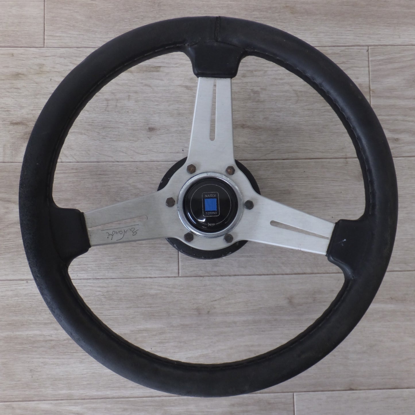 [送料無料] ★ナルディ NARDI TORINO ステアリング 35　当時物 旧車 ヴィンテージ　直径 約 330mm★