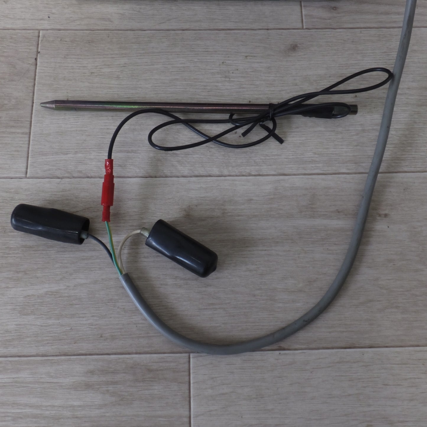 [送料無料] 現状品★アルトピア Altopia 床下用強制換気システム ACF-5111 屋内用 排気型　AC100V 50-60HZ 20/23W★