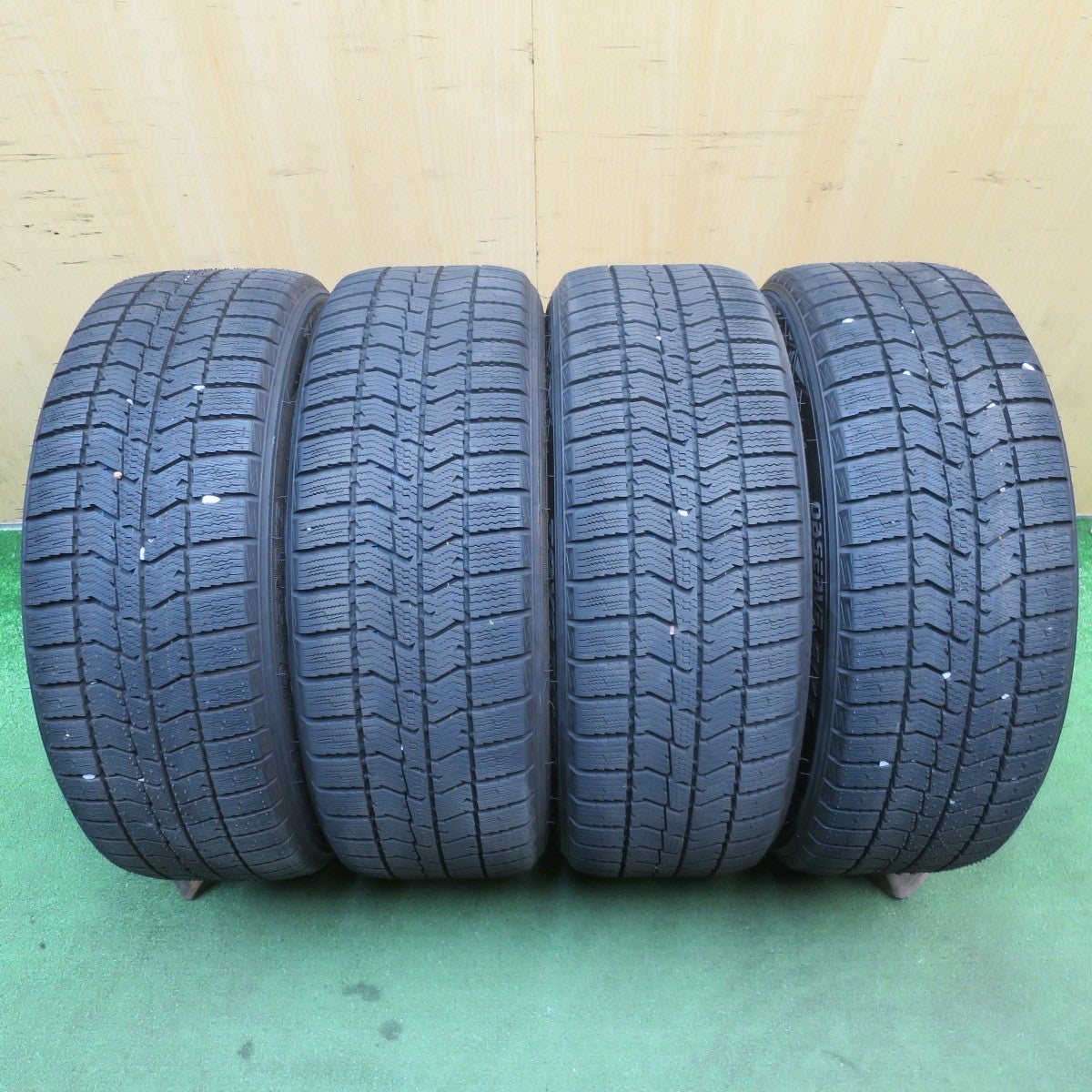 ほぼ未使用！25年！キレイ◎LOXARNY SPORT 195/50R16 スタッドレス トーヨー オブザーブ GIZ3 ロクサーニ スポーツ 16インチ PCD114.3/5H◎6072102NJス