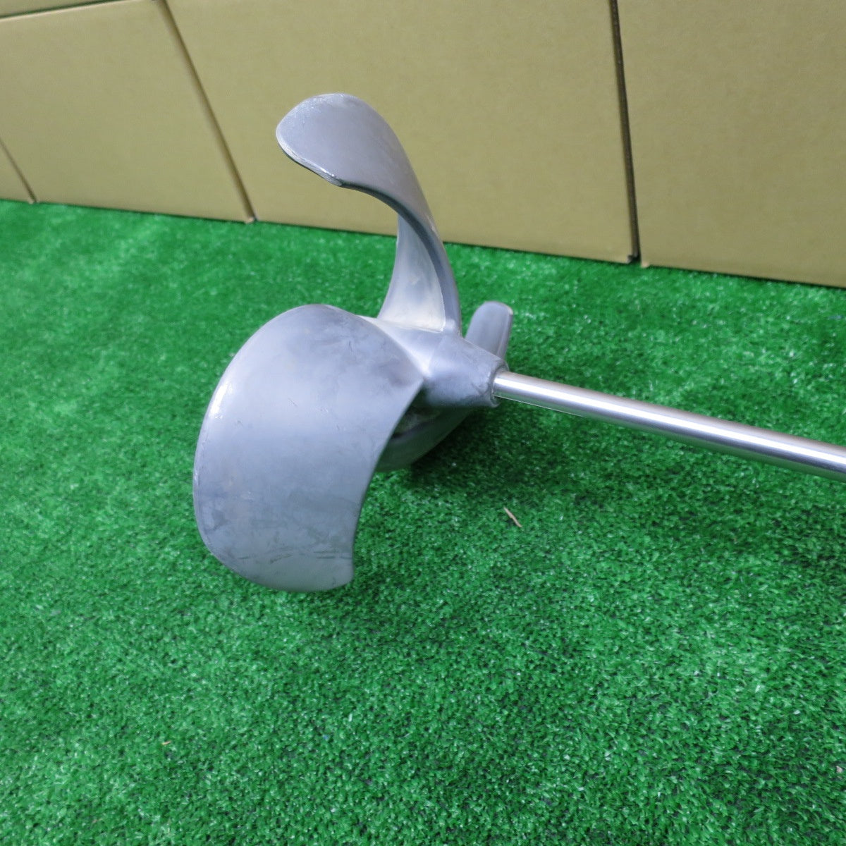 [送料無料] ◆マキタ カクハン 機 UT2204 電動 工具 カクハン機 撹拌機 かくはん機 コード式 Makita◆
