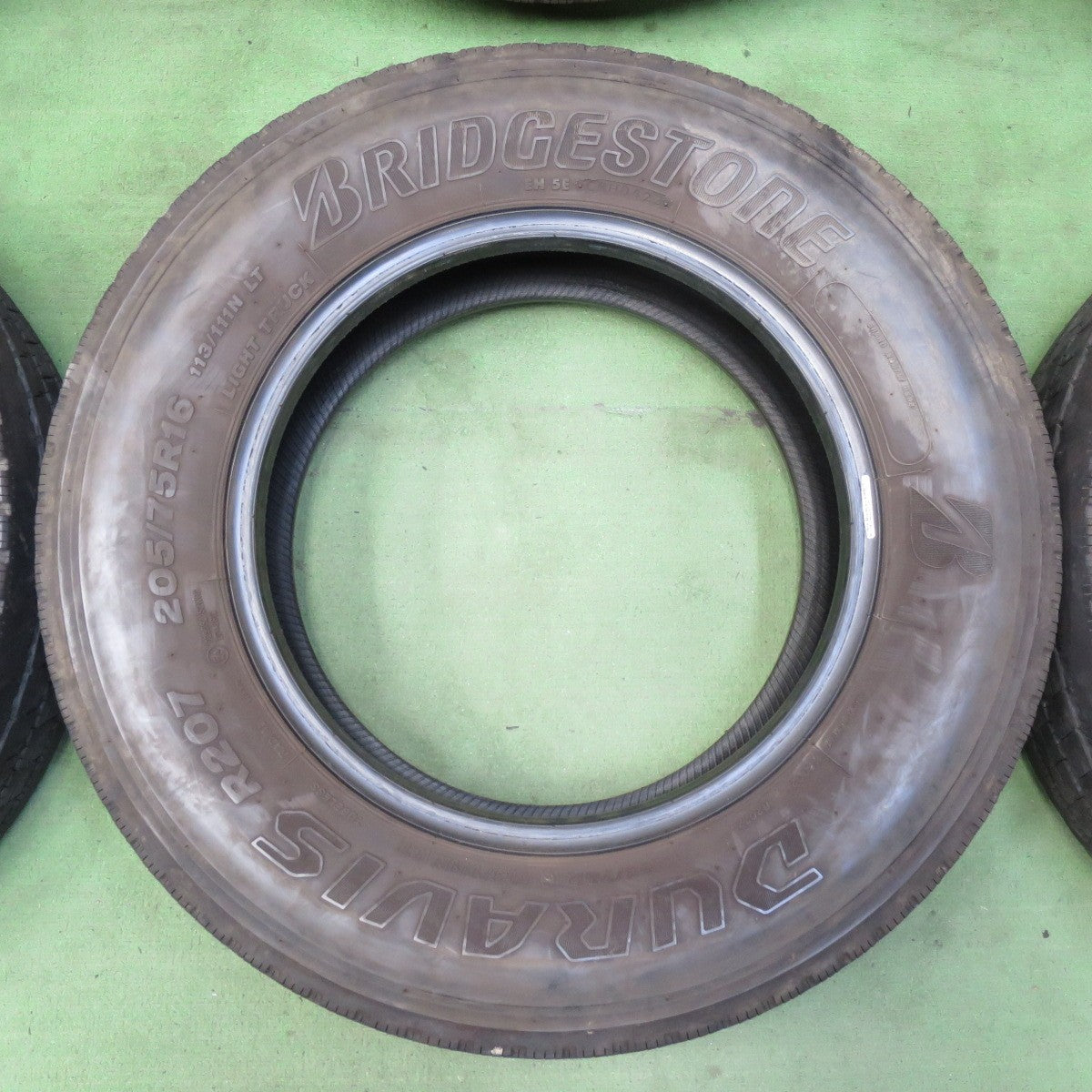 バリ溝！23年！9分！6本★トラック タイヤ 205/75R16 113/111N ブリヂストン デュラビス R207 DURAVIS 16インチ★5061507イノタ