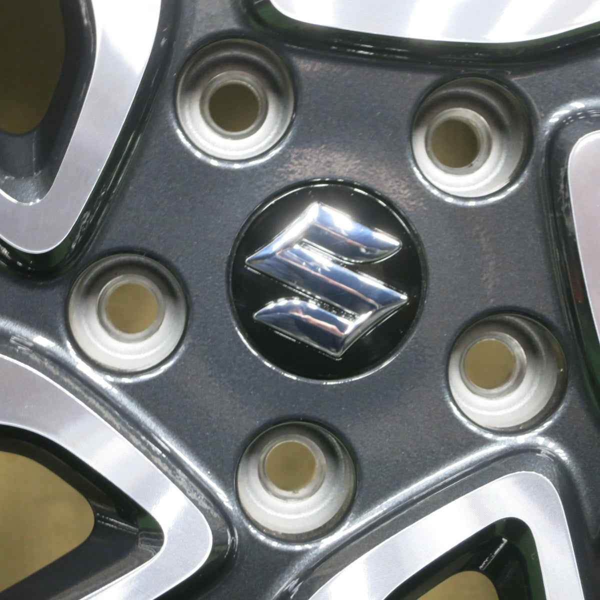 新車外し！25年★スズキ フロンクス 純正 195/60R16 グッドイヤー TRIPLEMAX2 16インチ PCD114.3/5H★6020601NKノ