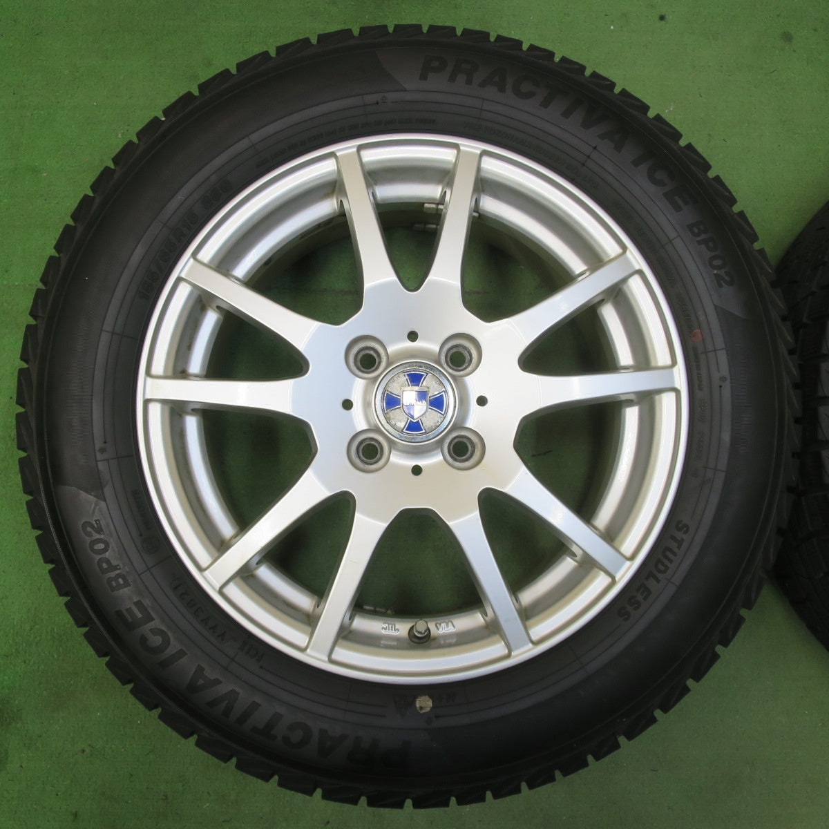 バリ溝！23年！9.5分以上★スタッドレス 185/65R15 ヨコハマ アイスガード iG60 プラクティバ アイス BP02 GMach 15インチ PCD100/4H★5053103イス