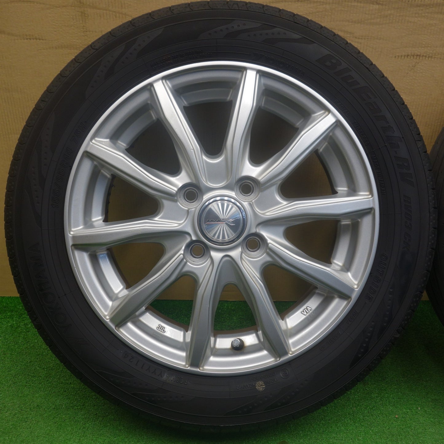 バリ溝！24年！キレイ！8.5分★155/65R14 ヨコハマ BluEarth-RV RV03 CK JOKER ジョーカー ブルーアース 14インチ PCD100/4H★6042302KTノ