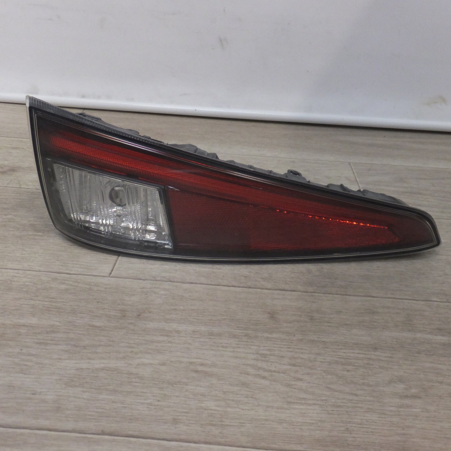 [送料無料] ★トヨタ TOYOTA 純正 プリウス DAA-ZVW50 50系 前期 テールライト 47-87 47-77 47-78 4点 セット★