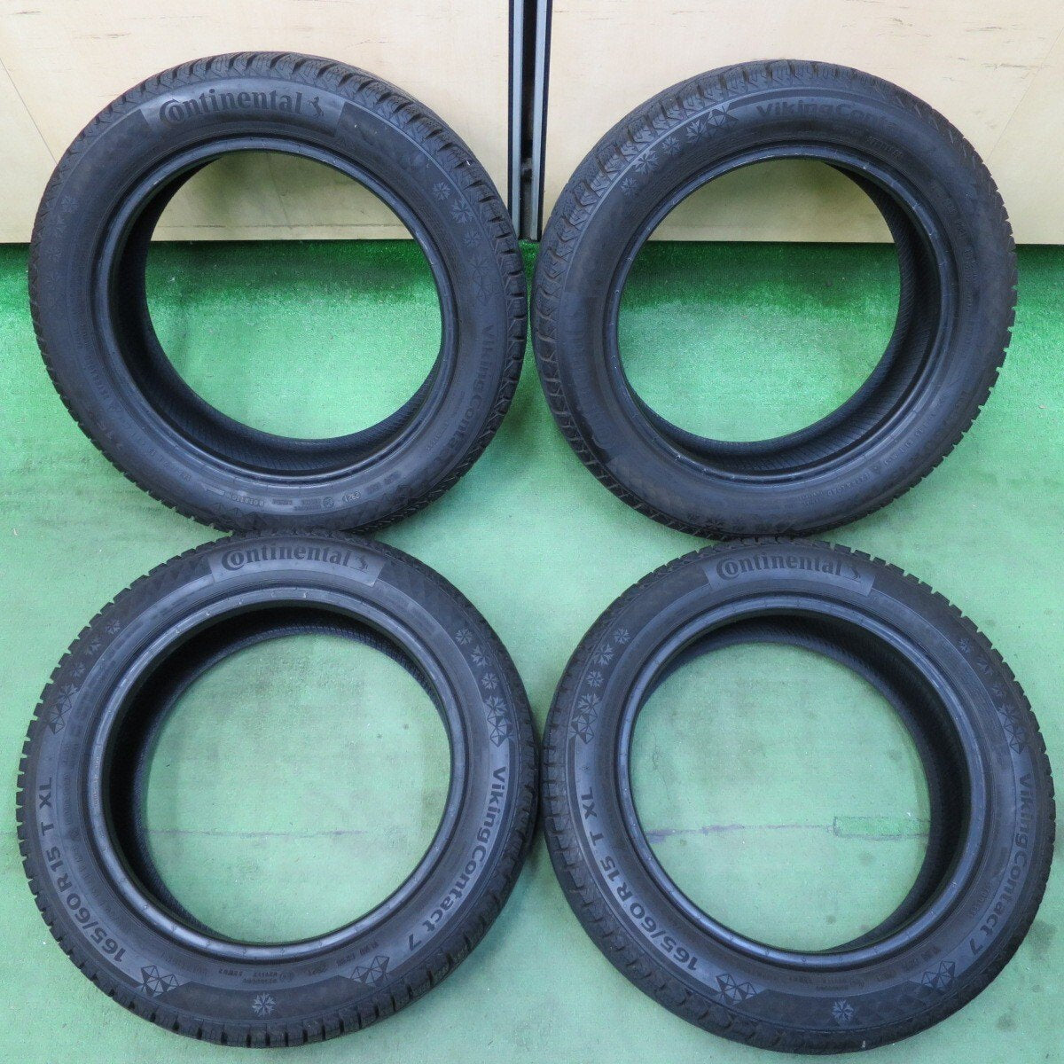 バリ溝！21年！8.5分★スタッドレス 165/60R15 コンチネンタル バイキングコンタクト7 タイヤ 15インチ ハスラー フレア クロスオーバー 等★5032012イスタ